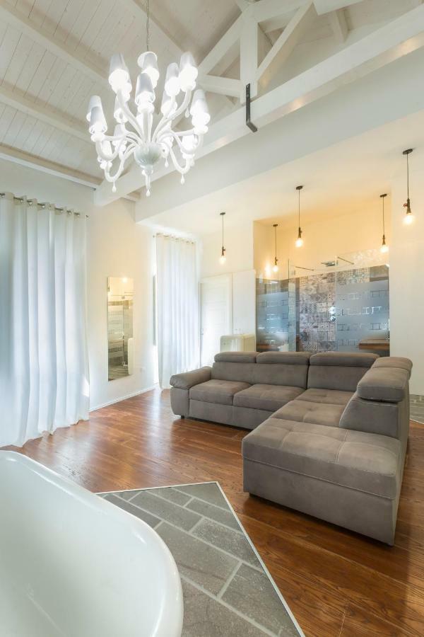 Cagliari Marina Harbour Guest House & Lounge Zewnętrze zdjęcie