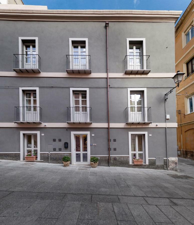 Cagliari Marina Harbour Guest House & Lounge Zewnętrze zdjęcie